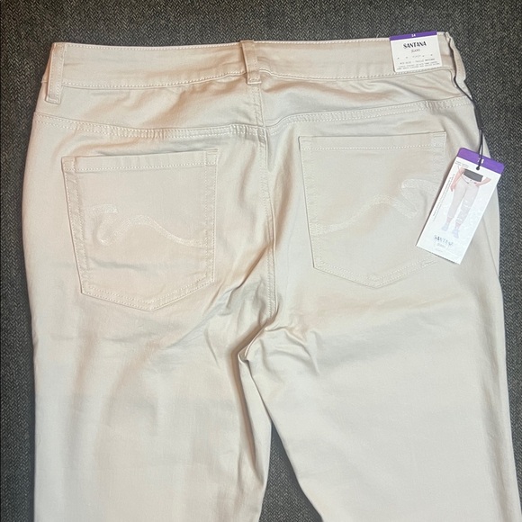 NWT Santana Tummy Control Jeans in Cream Rolled Cuff sz 14 - Picture 11 of 11